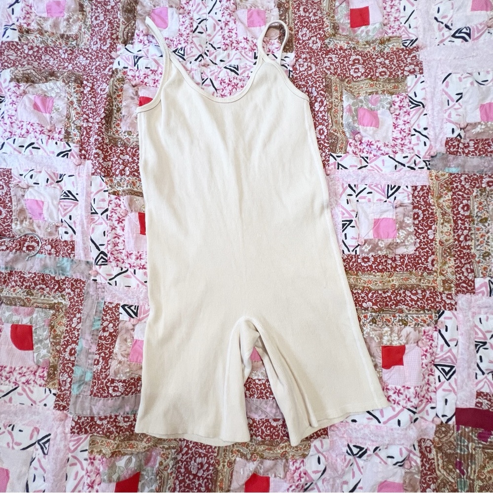 ARQ Cream Sleeveless Ribbed Romper L